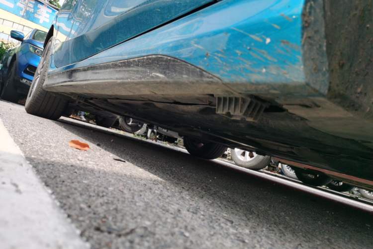 Used BMW 2 Series 2021 225i Four-Door Coupe M Sport Night Edition Right Side Sill