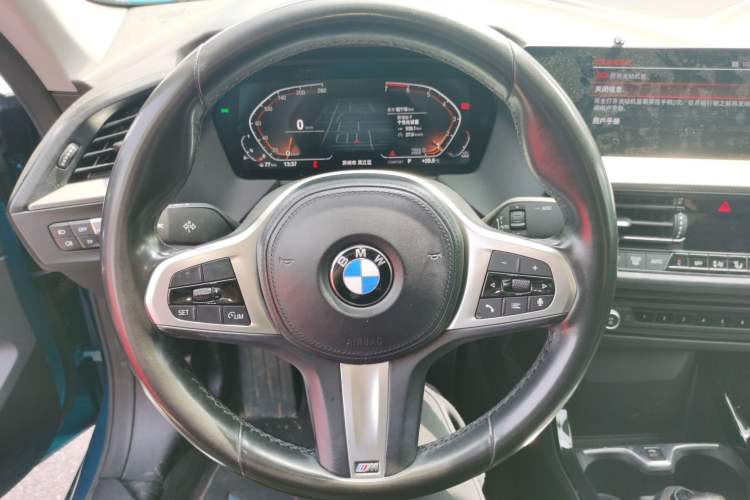 Used BMW 2 Series 2021 225i Four-Door Coupe M Sport Night Edition Steering Wheel