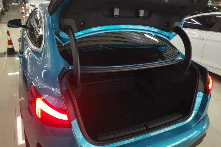 Used BMW 2 Series 2021 225i 4-Door Coupe M Sport Package Trunk