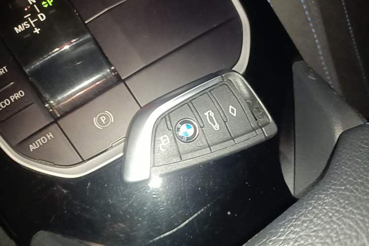 Used BMW 2 Series 2021 225i Four-Door Coupe M Sport Night Edition Vehicle Key