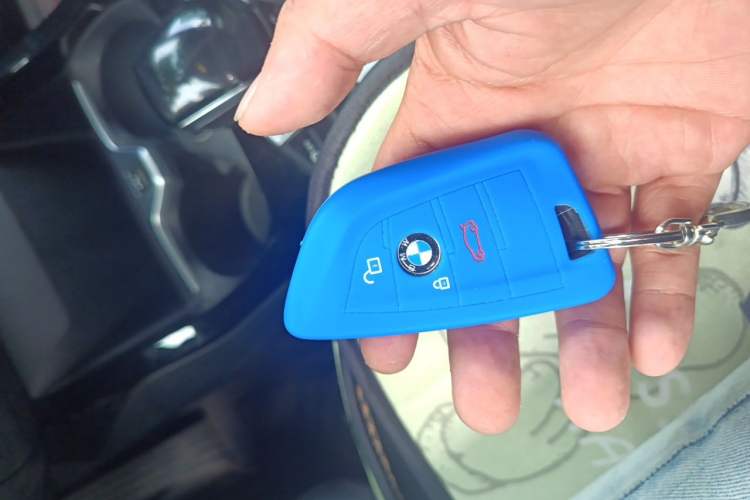 Used BMW 2 Series 2021 225i 4-Door Coupe M Sport Package Vehicle Key