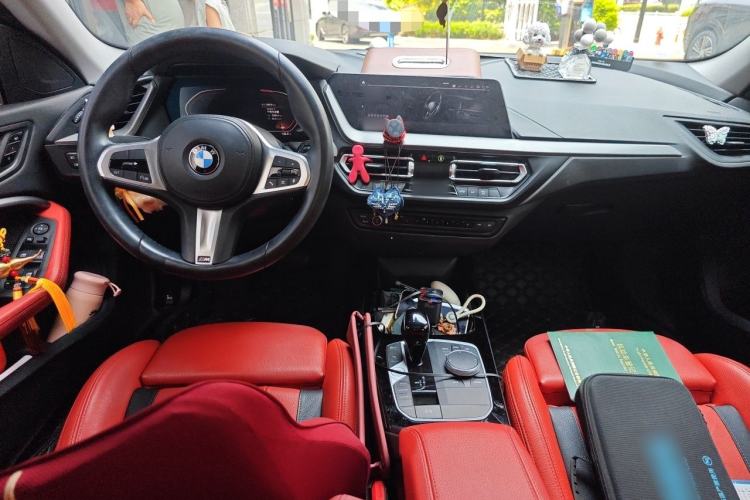 Used BMW 2 Series 2021 225i Four-Door Coupe M Sport Night Edition Center Console