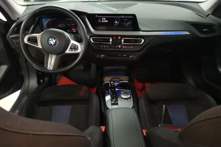 Used BMW 2 Series 2021 225i Four-Door Coupe M Sport Night Edition Center Console
