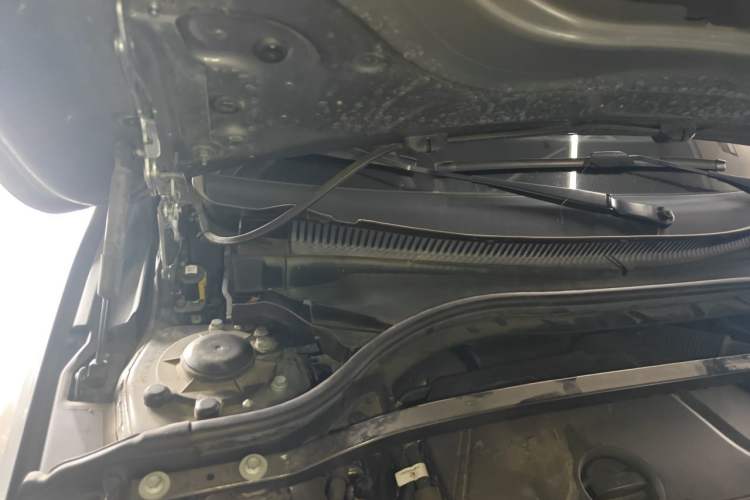 Used BMW 2 Series 2021 225i 4-Door Coupe M Sport Package Engine Bay Right