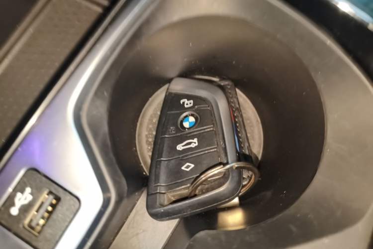 Used BMW 2 Series 2021 225i Four-Door Coupe M Sport Night Edition Interior 1