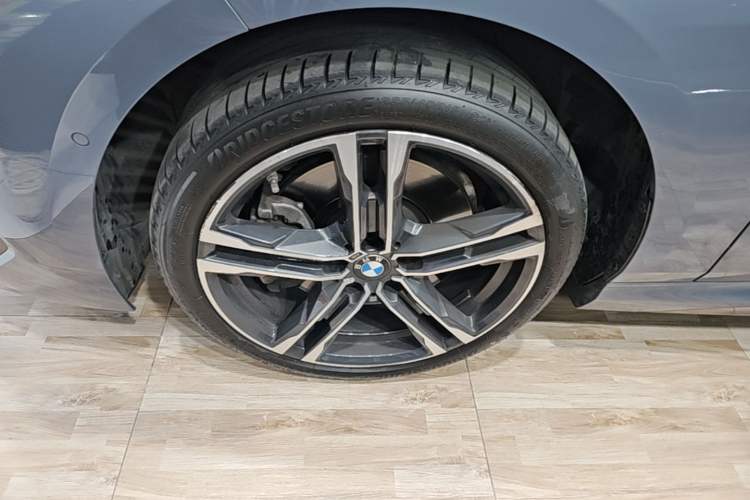 Used BMW 2 Series 2021 225i Four-Door Coupe M Sport Night Edition Left Front Wheel Hub