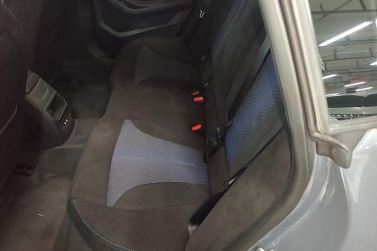 Used BMW 2 Series 2021 225i Four-Door Coupe M Sport Night Edition Left Rear Seat