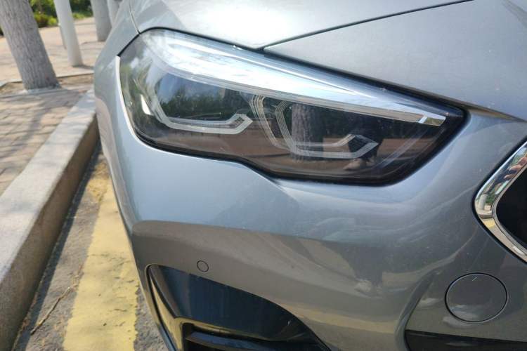 Used BMW 2 Series 2021 225i 4-Door Coupe M Sport Package Right Front Headlight