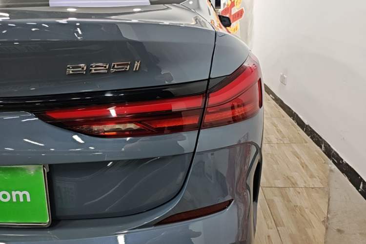 Used BMW 2 Series 2021 225i Four-Door Coupe M Sport Night Edition Right Rear Taillight