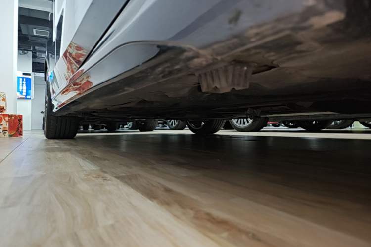 Used BMW 2 Series 2021 225i Four-Door Coupe M Sport Night Edition Right Side Sill