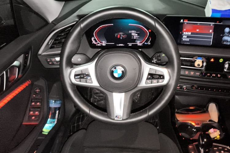 Used BMW 2 Series 2021 225i Four-Door Coupe M Sport Night Edition Steering Wheel