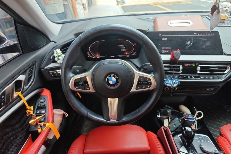 Used BMW 2 Series 2021 225i Four-Door Coupe M Sport Night Edition Steering Wheel