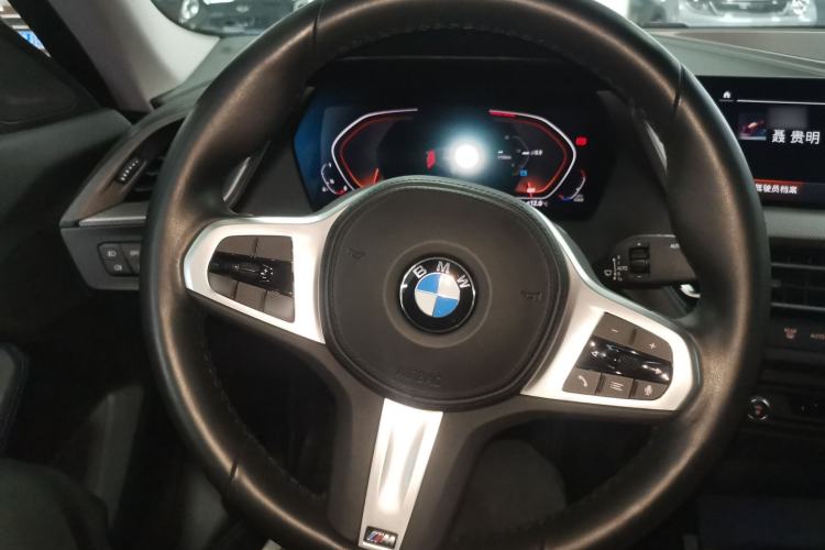 Used BMW 2 Series 2021 225i Four-Door Coupe M Sport Night Edition Steering Wheel
