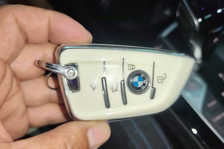 Used BMW 2 Series 2021 225i Four-Door Coupe M Sport Night Edition Vehicle Key