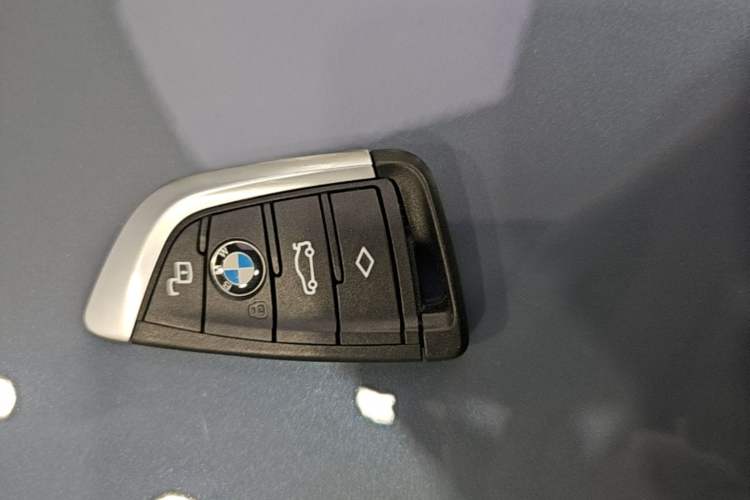 Used BMW 2 Series 2021 225i Four-Door Coupe M Sport Night Edition Vehicle Key