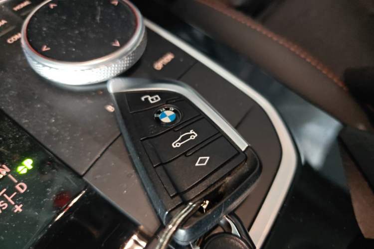 Used BMW 2 Series 2021 225i 4-Door Coupe M Sport Package Vehicle Key