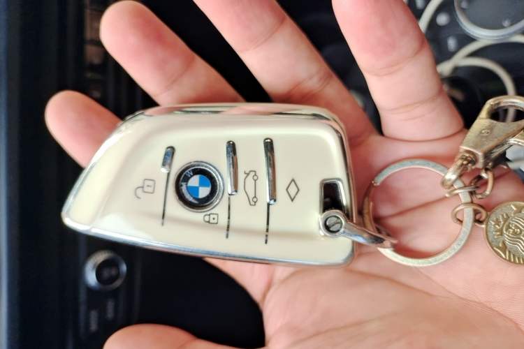 Used BMW 2 Series 2021 225i 4-Door Coupe M Sport Package Vehicle Key