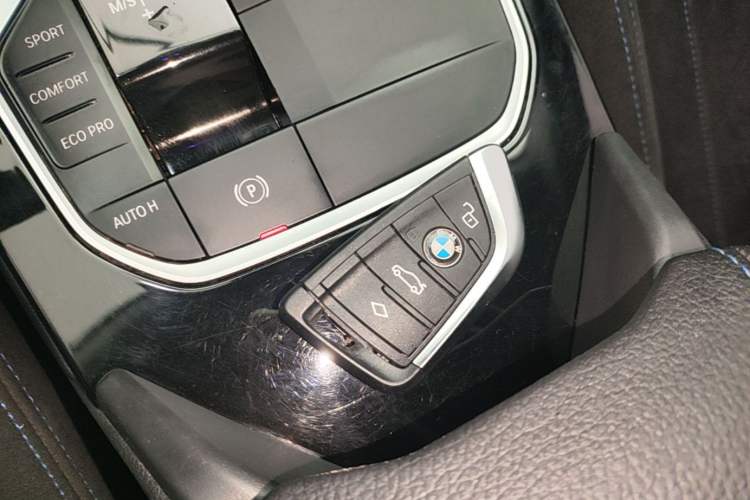 Used BMW 2 Series 2021 225i Four-Door Coupe M Sport Night Edition Vehicle Key