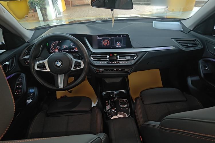 Used BMW 2 Series 2021 225i 4-Door Coupe M Sport Package Center Console