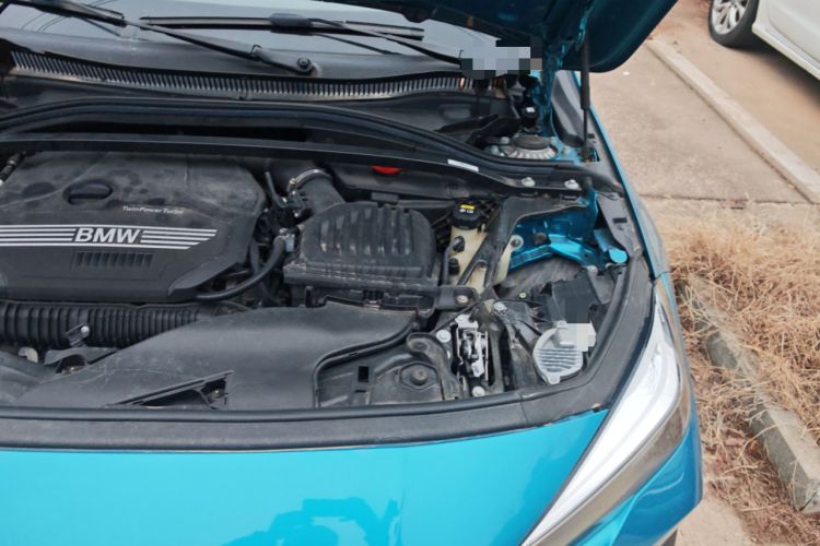 Used BMW 2 Series 2021 225i 4-Door Coupe M Sport Package Engine Bay Left