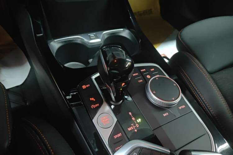 Used BMW 2 Series 2021 225i 4-Door Coupe M Sport Package Gear Lever