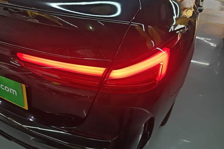 Used BMW 2 Series 2021 225i 4-Door Coupe M Sport Package Right Rear Taillight