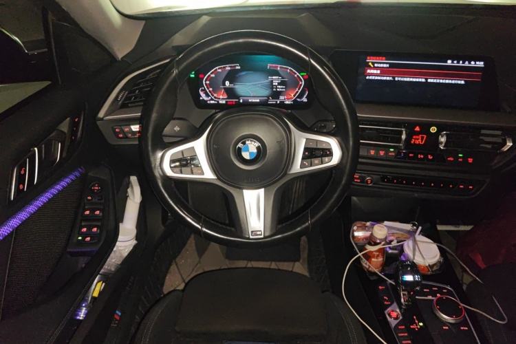 Used BMW 2 Series 2021 225i Four-Door Coupe M Sport Night Edition Steering Wheel