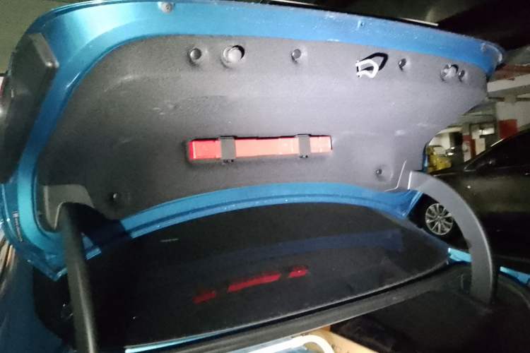 Used BMW 2 Series 2021 225i 4-Door Coupe M Sport Package Trunk