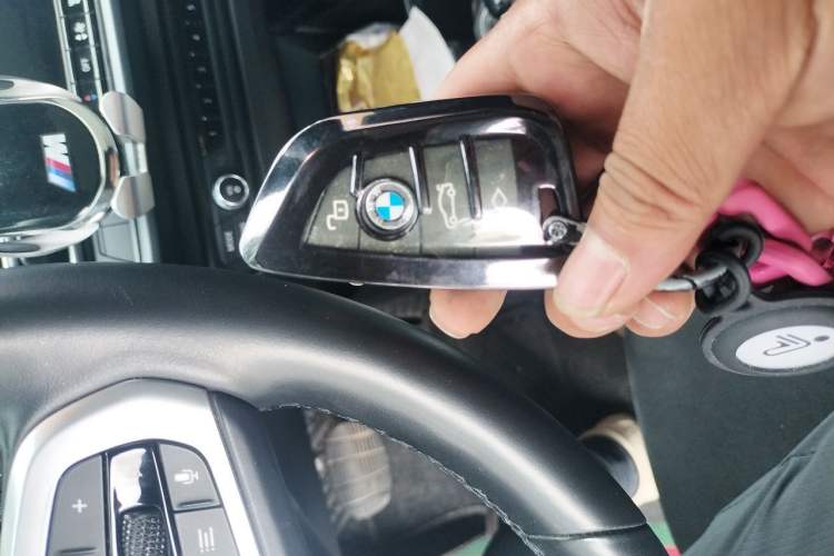 Used BMW 2 Series 2021 225i Four-Door Coupe M Sport Night Edition Vehicle Key