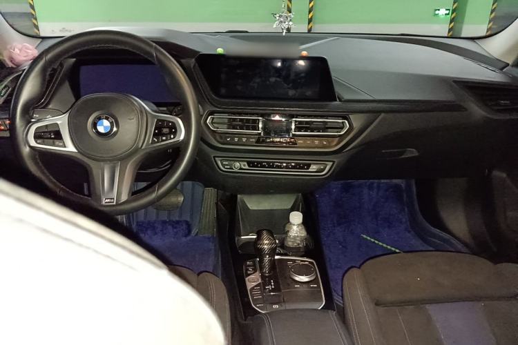 Used BMW 2 Series 2021 225i Four-Door Coupe M Sport Night Edition Center Console