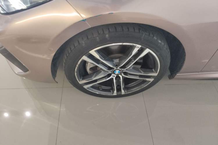 Used BMW 2 Series 2021 225i 4-Door Coupe M Sport Package Left Front Wheel Hub