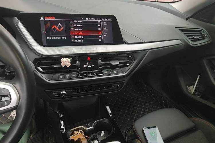 Used BMW 2 Series 2021 225i 4-Door Coupe M Sport Package Audio And AC Panel