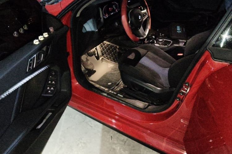 Used BMW 2 Series 2021 225i Four-Door Coupe M Sport Night Edition Driver Seat