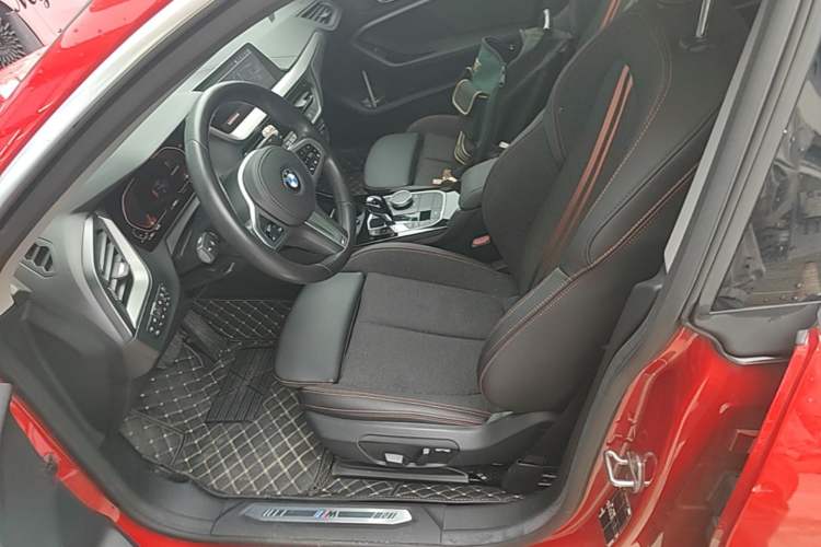 Used BMW 2 Series 2021 225i 4-Door Coupe M Sport Package Left Front Seat