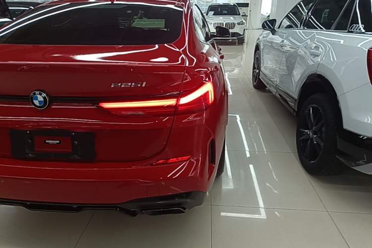Used BMW 2 Series 2021 225i 4-Door Coupe M Sport Package Right Rear Taillight