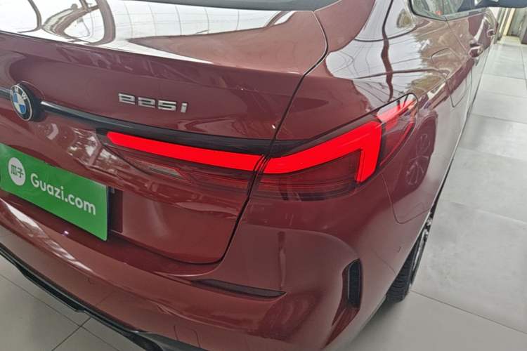 Used BMW 2 Series 2021 225i Four-Door Coupe M Sport Night Edition Right Rear Taillight