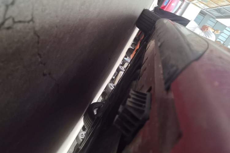 Used BMW 2 Series 2021 225i Four-Door Coupe M Sport Night Edition Right Side Sill