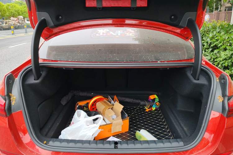 Used BMW 2 Series 2021 225i 4-Door Coupe M Sport Package Trunk