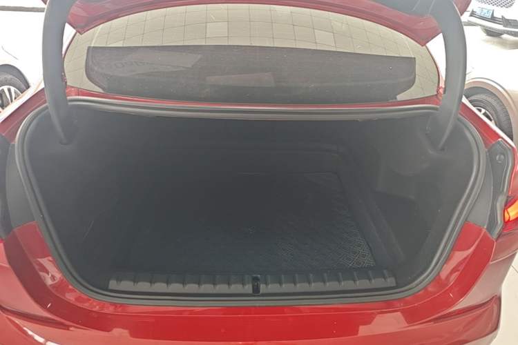 Used BMW 2 Series 2021 225i Four-Door Coupe M Sport Night Edition Trunk