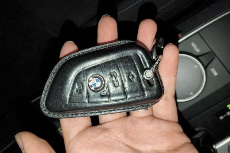 Used BMW 2 Series 2021 225i Four-Door Coupe M Sport Night Edition Vehicle Key