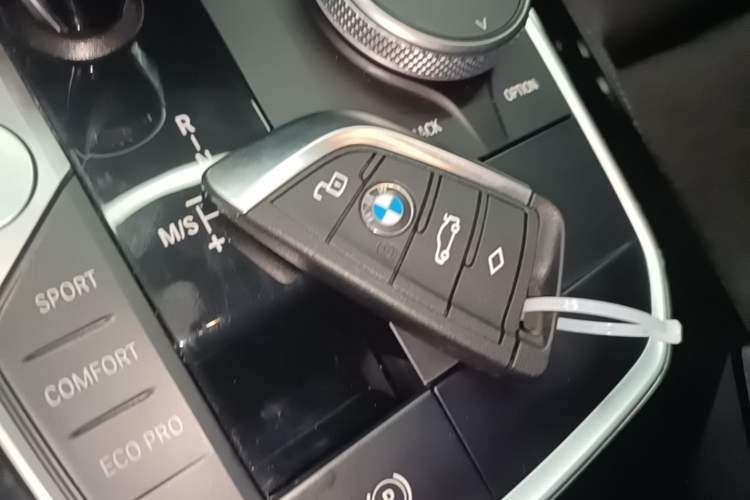 Used BMW 2 Series 2021 225i 4-Door Coupe M Sport Package Vehicle Key