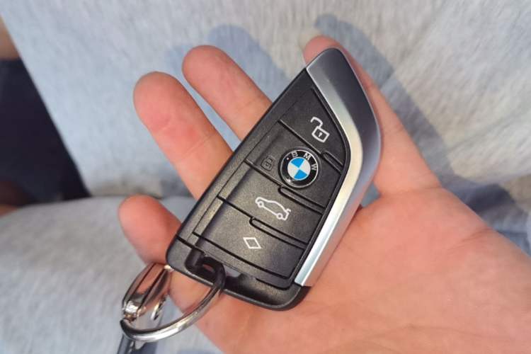 Used BMW 2 Series 2021 225i Four-Door Coupe M Sport Night Edition Vehicle Key