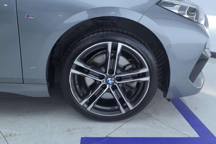Used BMW 2 Series 2021 225i Four-Door Coupe M Sport Night Edition Left Rear Wheel Hub