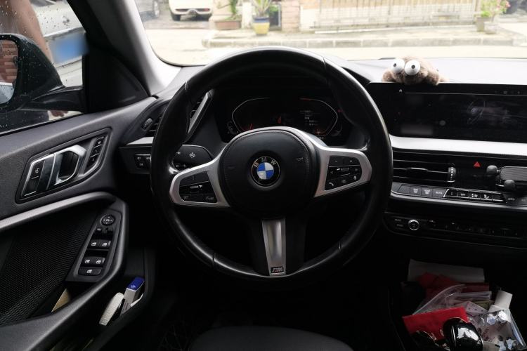 Used BMW 2 Series 2021 225i 4-Door Coupe M Sport Package Steering Wheel