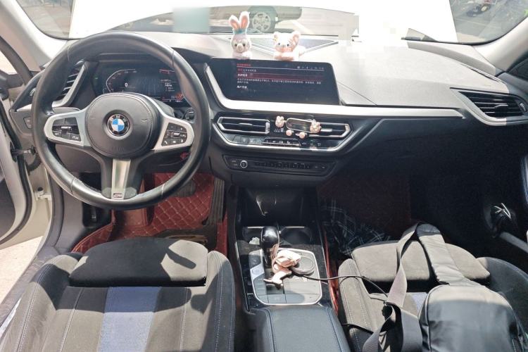 Used BMW 2 Series 2021 225i Four-Door Coupe M Sport Night Edition Center Console