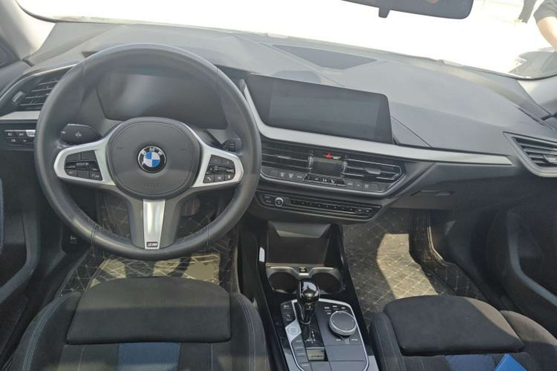 Used BMW 2 Series 2021 225i Four-Door Coupe M Sport Night Edition Center Console