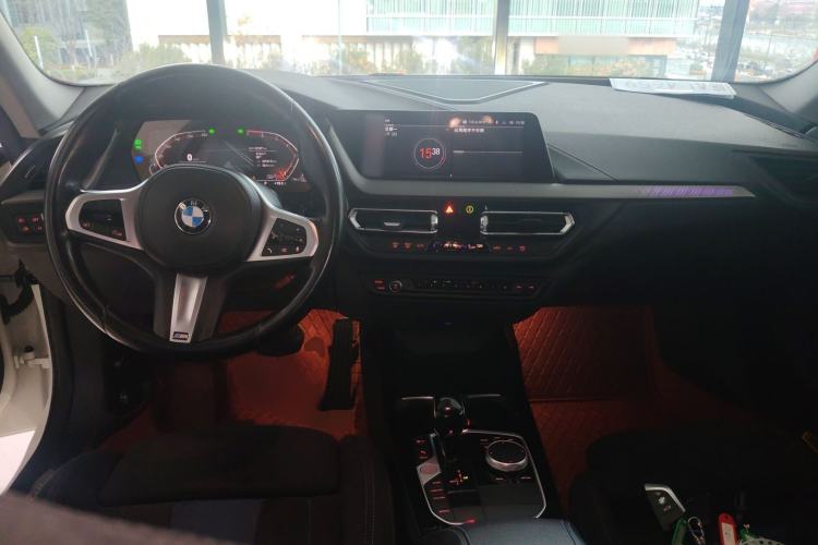 Used BMW 2 Series 2021 225i Four-Door Coupe M Sport Night Edition Center Console