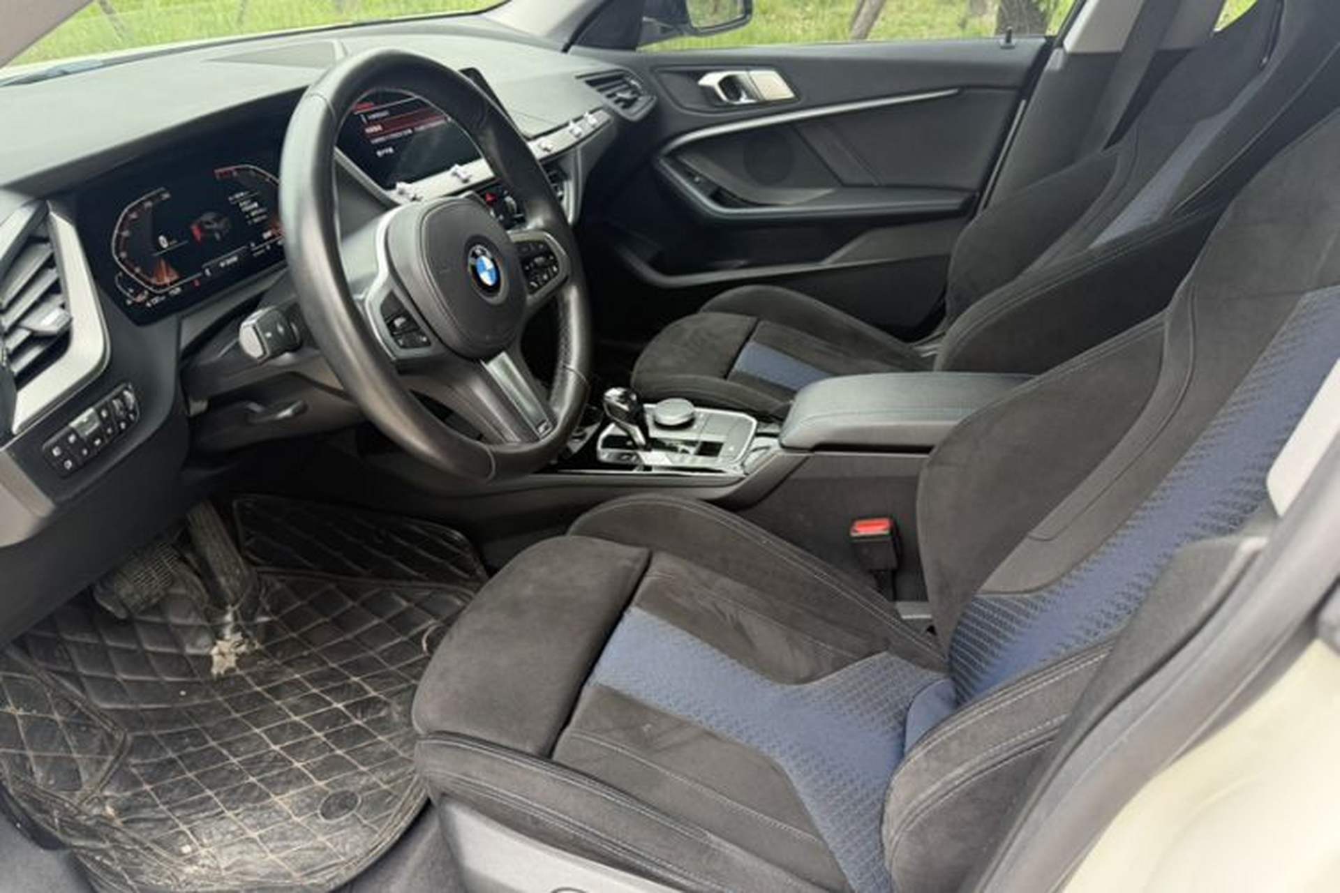 Used BMW 2 Series 2021 225i Four-Door Coupe M Sport Night Edition Driver Seat