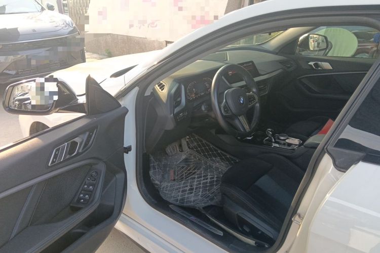 Used BMW 2 Series 2021 225i Four-Door Coupe M Sport Night Edition Driver Seat