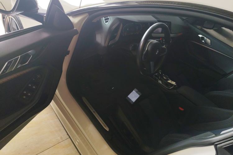 Used BMW 2 Series 2021 225i Four-Door Coupe M Sport Night Edition Driver Seat